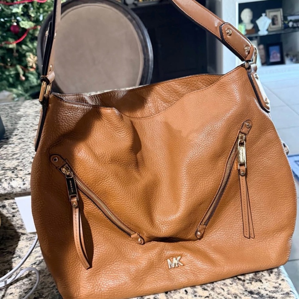 Michael Kors Brown Leather Shoulder Bag